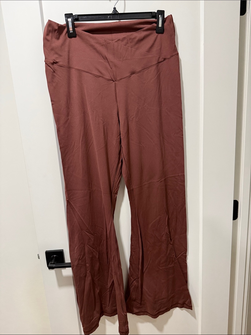 Offline by Aerie Women’s High-Waist Criss Cross Flare Pants in Rust